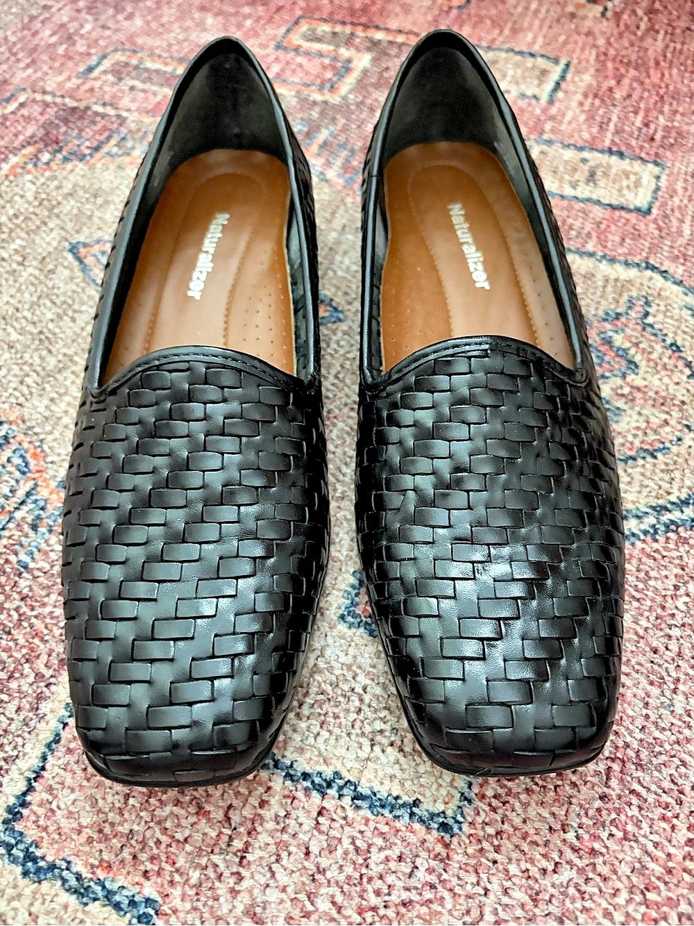 NWOT Naturalizer Woven Leather Loafers in Black size 8N